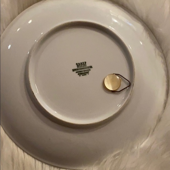 Vintage Christmas Plate - Picture 5 of 8